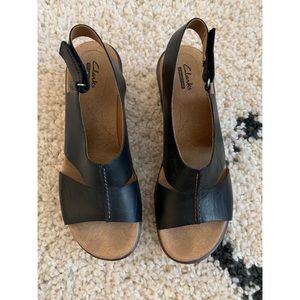 Clarks Platform Sandals with Cork sole!